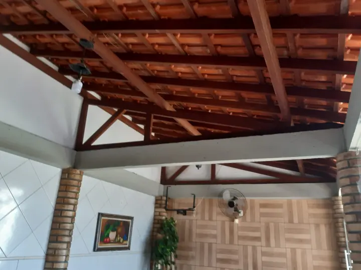 Piso e contrapiso com nivelamento em reforma em São José